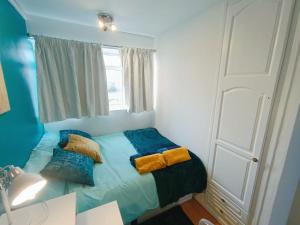 Cozy Room in Central London