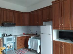 Karouti-Rooms for Rent