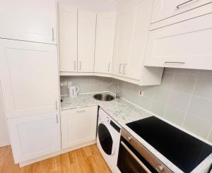 Cozy 1-Bedroom Apartment with Lounge near Paddington Station