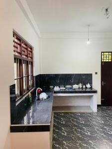 Lunara Inn Guest House