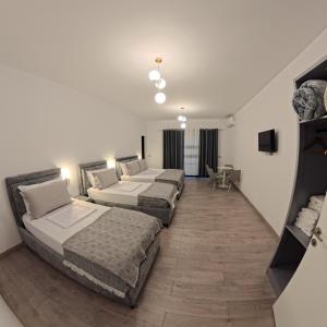 Salillari Guest house & Restaurant