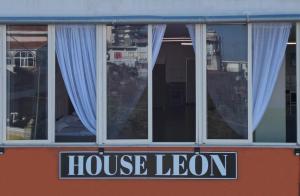 House Leon
