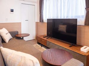 Triphome Sugamo New 3 mins 2 stations