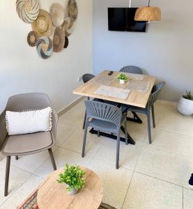 Rodadero Apartamento Familiar- 2 Hab y Balcon a 1 Cuadra De La Playa