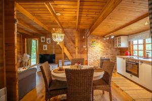 Leśniczówka Białogóra & jacuzzi