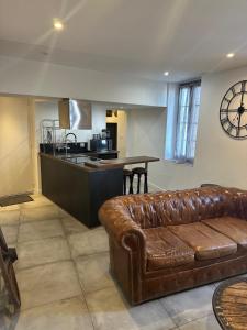 2 Pièces Vue Mer à deux pas des Parfumeries