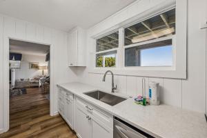 Dog Friendly Ground Level Duplex