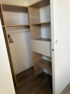 Mobilhome dans camping 4 étoiles, entre Châteaux, Beauval et Futuroscope