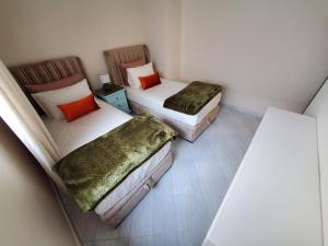 Downtown penthouse apartment