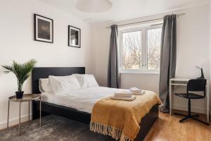 Premium Luxe 1 Bedroom Canary Apartment