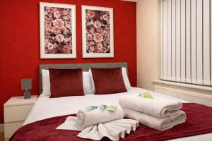 Modern and Cosy 3 Bed house