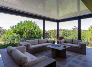 Stunning property with nice pool