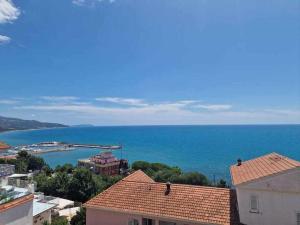 Vista Spettacolare sul Mare - Casa Aniello