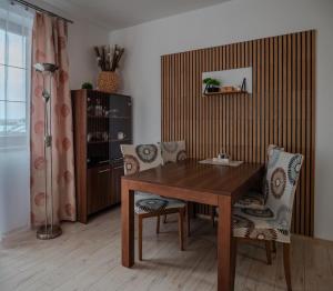 FeEl Tatras View APARTMENT next to Black Stork Golf