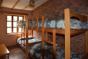 Spacious 5BR Retreat Pool BBQ & Games