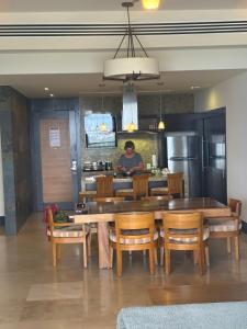 2 Bedroom apartment on the beach