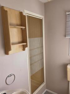 Pet Friendly A4 THE CHASE 6 Berth Caravan With Decking