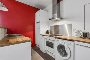 Cozy St Germain Studio