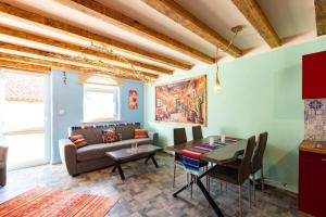 Mexican-themed holiday homes