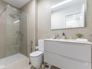 Comfortable Family Stay by the Sea