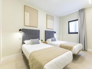 Beach Getaway in Arinaga for 4 Guests