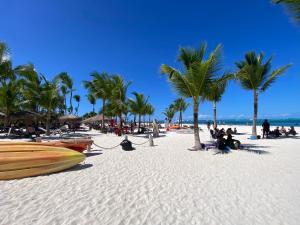 Luxury Condo Cana Rock near Hard Rock Punta Cana Pool Beach Golf Cart Option