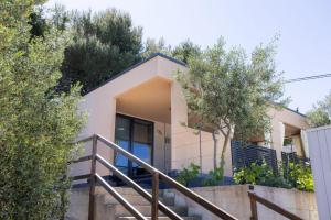 Apartments by the sea Murter - 25263