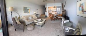 Oceanfront with Private Beach! Hale Mahina Beach Resort A206