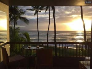 Oceanfront with Private Beach! Hale Mahina Beach Resort A206