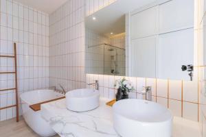 V301 Brand New 4BR Pool Villa Near Bang Tao Beach