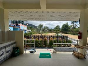 Cozy 1BR Home with terrace in a Quiet & Central Location