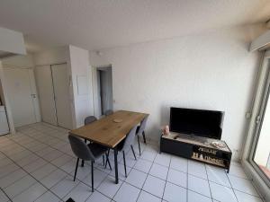 Appartement climatisé, parking - 6 pers. - FR-1-81-725