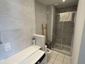 Appartement climatisé, parking - 6 pers. - FR-1-81-725