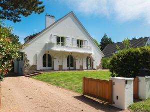 Villa avec piscine et animaux accueillis - centre-ville - FR-1-821-55