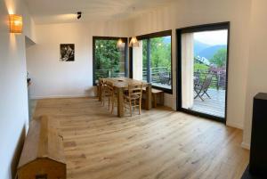 Ecological Chalet Facing Mont Blanc In Passy