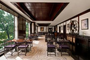 Renaissance Riverside Hotel Saigon