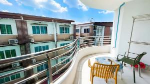 The Beach Bangsaen Condo 32730