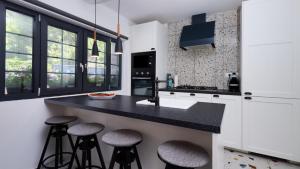 Villa Robinia Hill Residence by Villas Guide