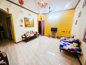 Happy Prince Villa Center of Pondy