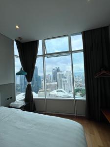 Sky suites klcc suites home