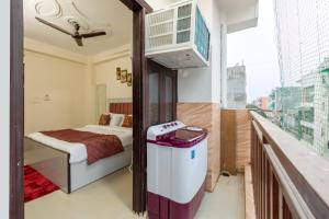King Studio Apartment with Open Terrace