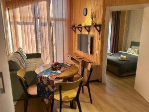 Красник Хілс