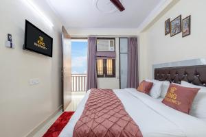 King Studio Apartment with Open Terrace
