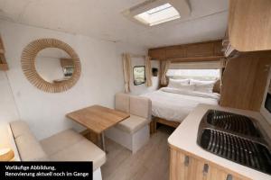 Strandbad Steckborn mit Herberge, Camping & Glamping