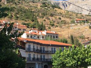 Design & Comfy Apt in Arachova Parnassos Greece