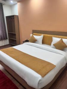 GTOIS The Tark Near by IGI Airport Delhi