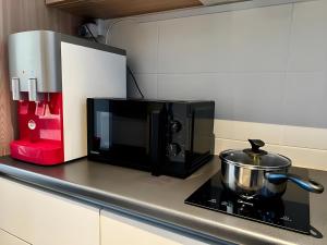 Roxy Beach Apartment, Sematan, Sarawak