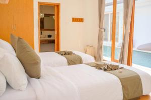 Villa Dolphin - New luxury Villa near Lovina Centre & Beach