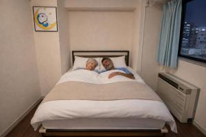 7th floor with elevator 3min walk from Koma Gome on the Yamanote Line 2 rooms and 1 living room, maximum 8 people, direct access to Shinjuku, Ueno, Akihabara, Ginza, Tokyo Ikebukuro, Shinjuku, Shibuya