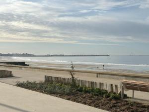 Studio vue mer La Baule, plage à pied